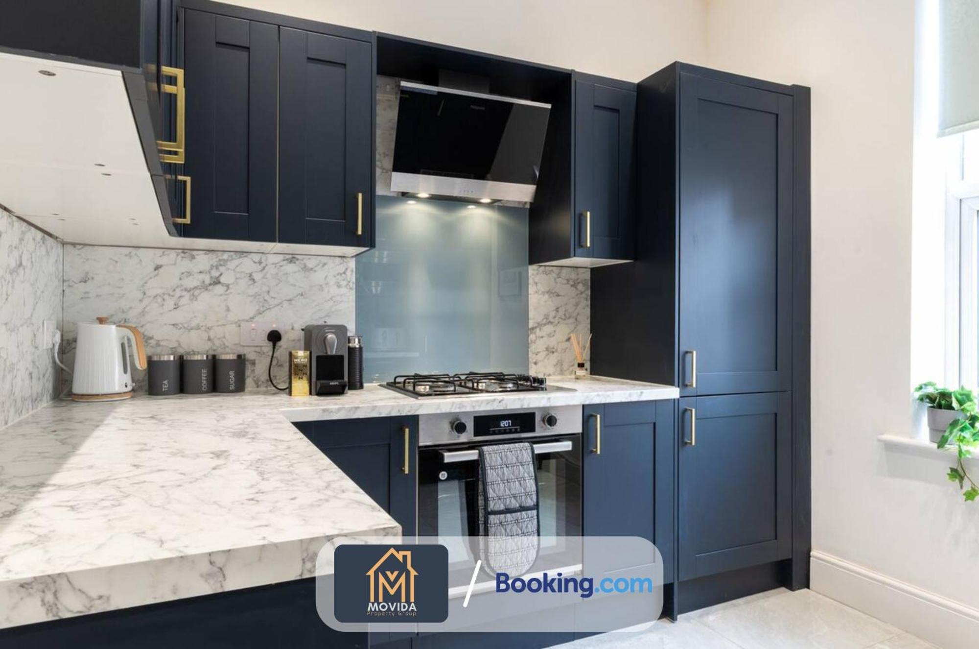 Central Elegant Three Bed Duplex By Movida Property Group Short Lets & Serviced Accommodation Harrogate Zewnętrze zdjęcie